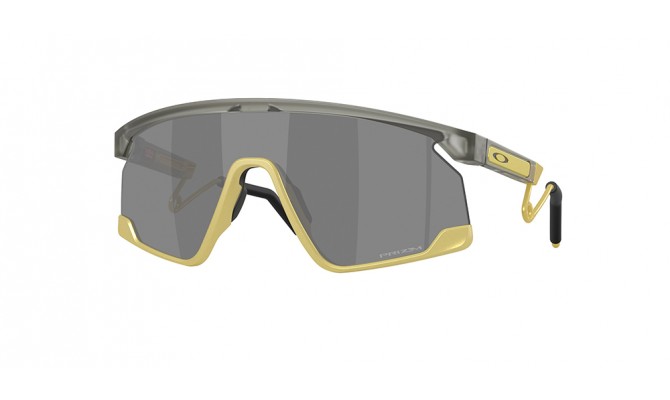  Oakley OO9237-923714