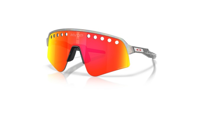  Oakley Sutro lite sweep OO9465-946540